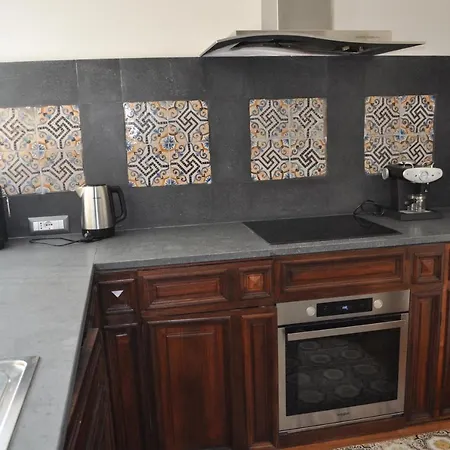Casa Di Mario In Centro Storico Con Due Da Letto E Terrazze Appartamento